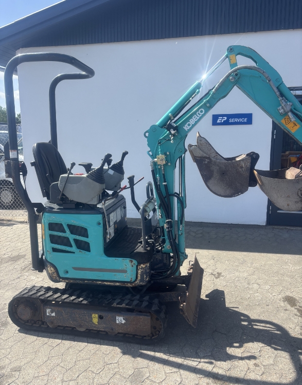Kobelco SK10SR, Brugt minigraver