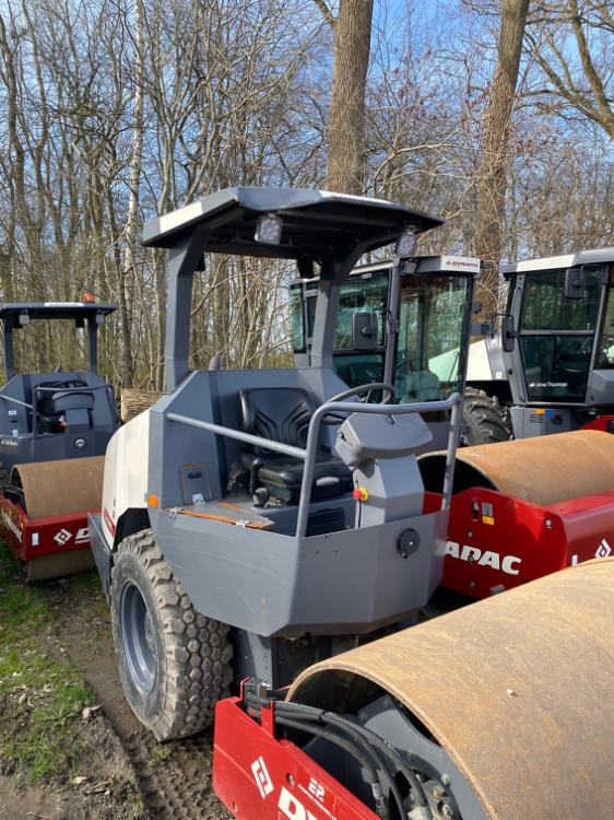 Dynapac CA1300D, Brugt valsetog