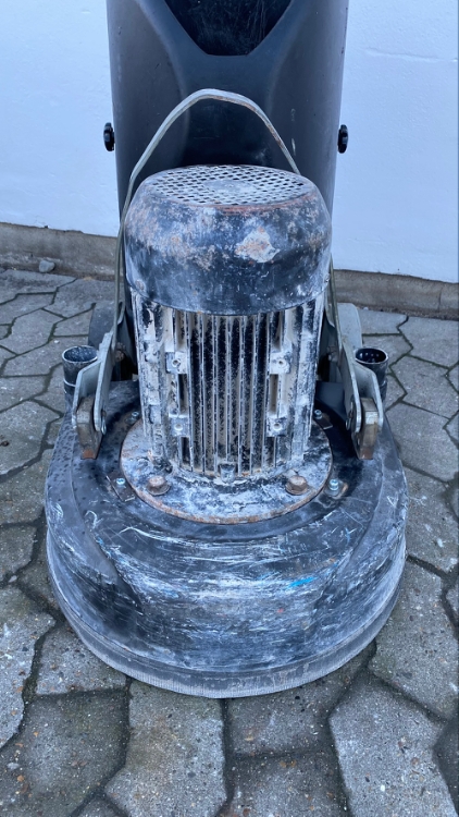 HTC 420, Brugt slibemaskine