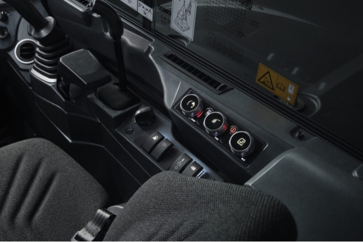 Kobelco SK58SRX-7, Minigraver