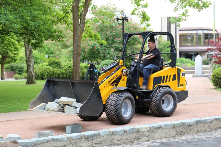 Schäffer Minilæsser 24 E