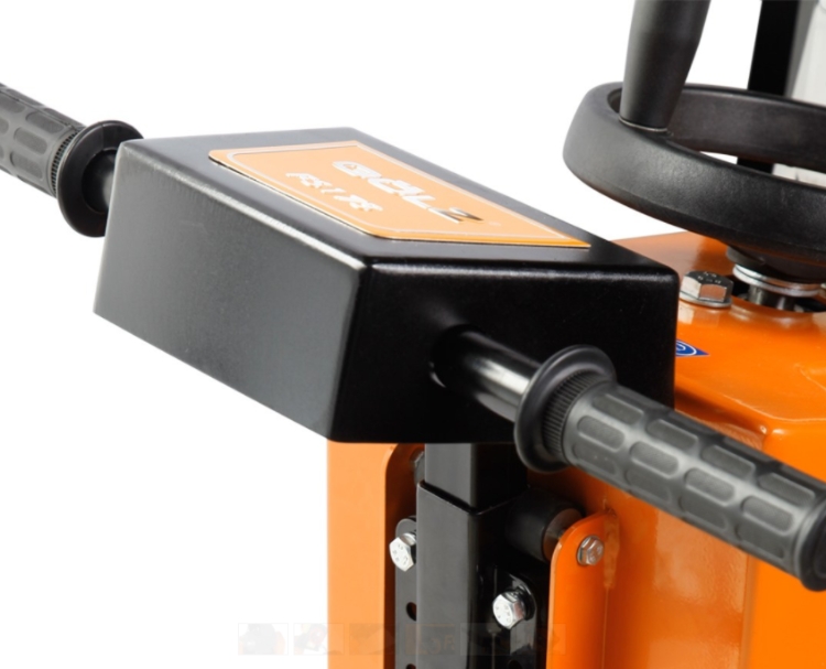 Gölz FS125E, Fugeskæremaskine