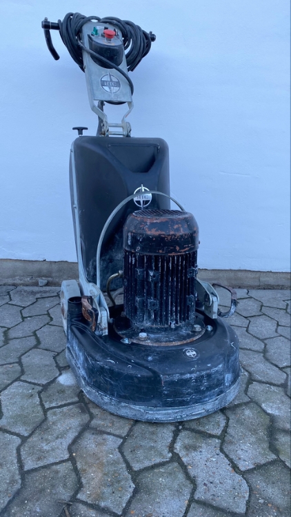 HTC 420, Brugt slibemaskine