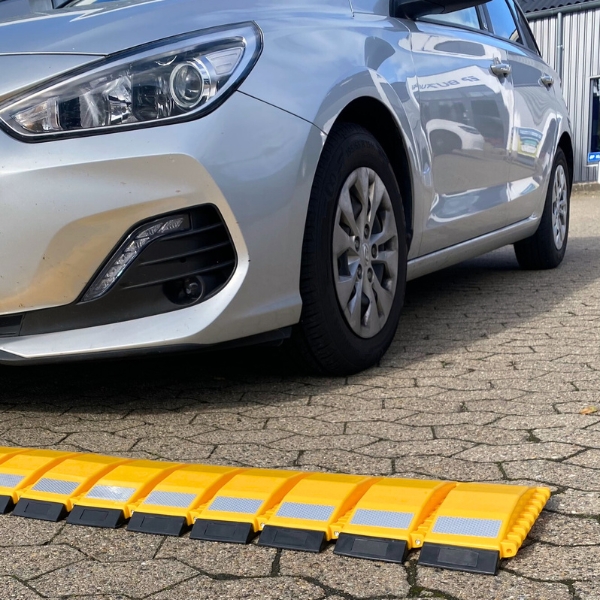 Mobilt vejbump M/gummikant 3 meter