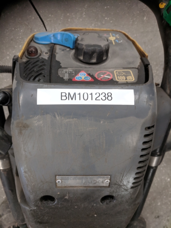 Atlas Copco Pro, Brugt benzinhammer