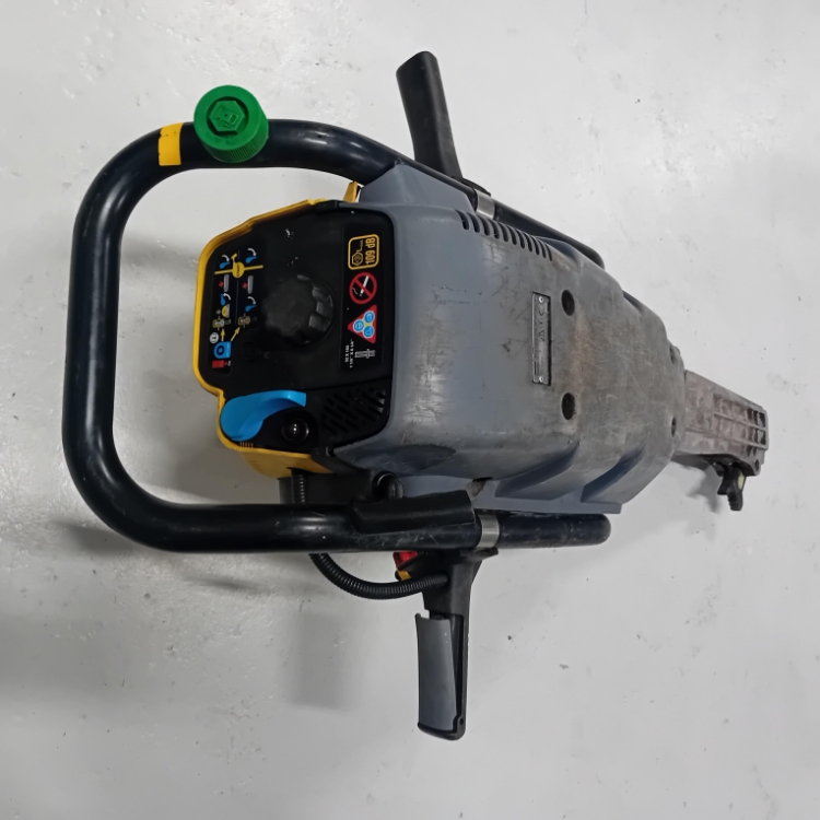 Cobra MK1, Brugt motorhammer