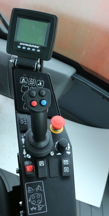 Dynapac CA5500D, Valsetog